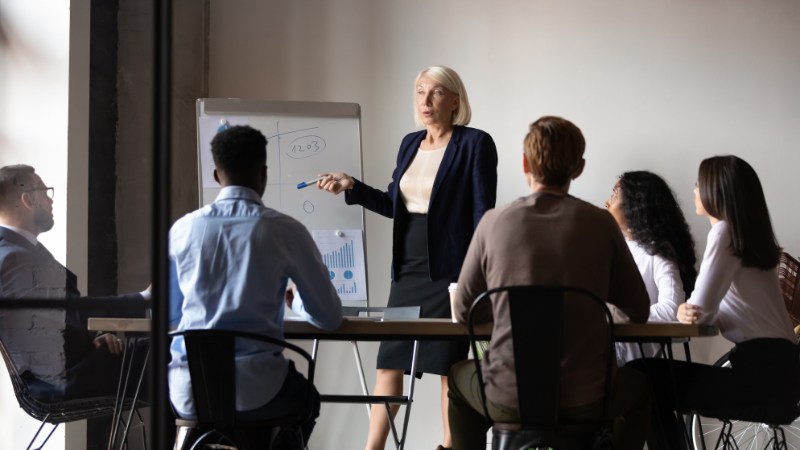 Une formation en management dans une entreprise